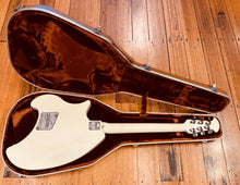 Load image into Gallery viewer, Ovation Breadwinner- 1973