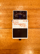 Load image into Gallery viewer, Boss Chromatic Tuner TU-2
