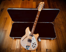 Load image into Gallery viewer, Rickenbacker 2002 Maple Glow 360/12