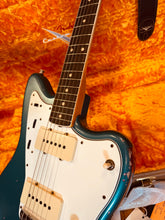 Load image into Gallery viewer, Fender Custom Shop Jazzmaster (shop floor traveller)