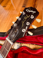 Load image into Gallery viewer, Epiphone Les Paul Slash Signature model