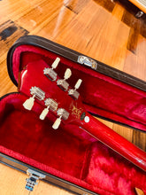 Load image into Gallery viewer, Epiphone Les Paul Slash Signature model