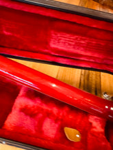 Load image into Gallery viewer, Epiphone Les Paul Slash Signature model