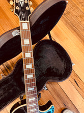 Load image into Gallery viewer, Epiphone Les Paul Custom