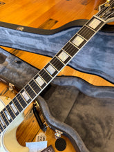 Load image into Gallery viewer, Gibson Les Paul Custom shop 2021 - Alpine White