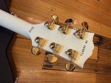 Load image into Gallery viewer, Gibson Les Paul Custom shop 2021 - Alpine White