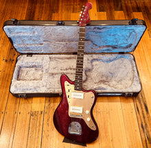 Load image into Gallery viewer, Fender J Mascis Jazzmaster - Purple
