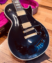 Load image into Gallery viewer, Gibson 1995 Custom Les Paul