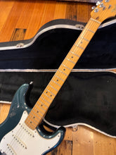 Load image into Gallery viewer, Fender Stratocaster 1984