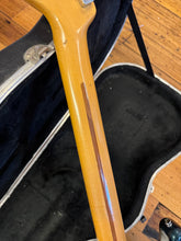 Load image into Gallery viewer, Fender Stratocaster 1984