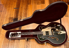 Load image into Gallery viewer, 2011 Gretsch G6196T Country Club