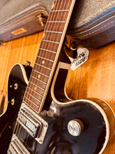 Load image into Gallery viewer, 1968 Gretsch Blackhawk