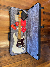 Load image into Gallery viewer, FENDER AMERICAN PROFESSIONAL II