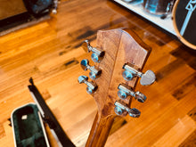 Load image into Gallery viewer, Maton CW-100