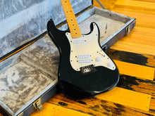 Load image into Gallery viewer, Squier Contemporary Stratocaster Special - Black