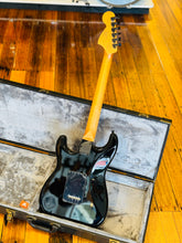 Load image into Gallery viewer, Squier Contemporary Stratocaster Special - Black