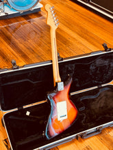 Load image into Gallery viewer, Fender Meteora