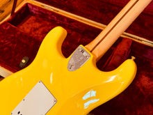 Load image into Gallery viewer, Fender International Color Series