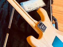 Load image into Gallery viewer, Charvel master built DAVE NICHOLS