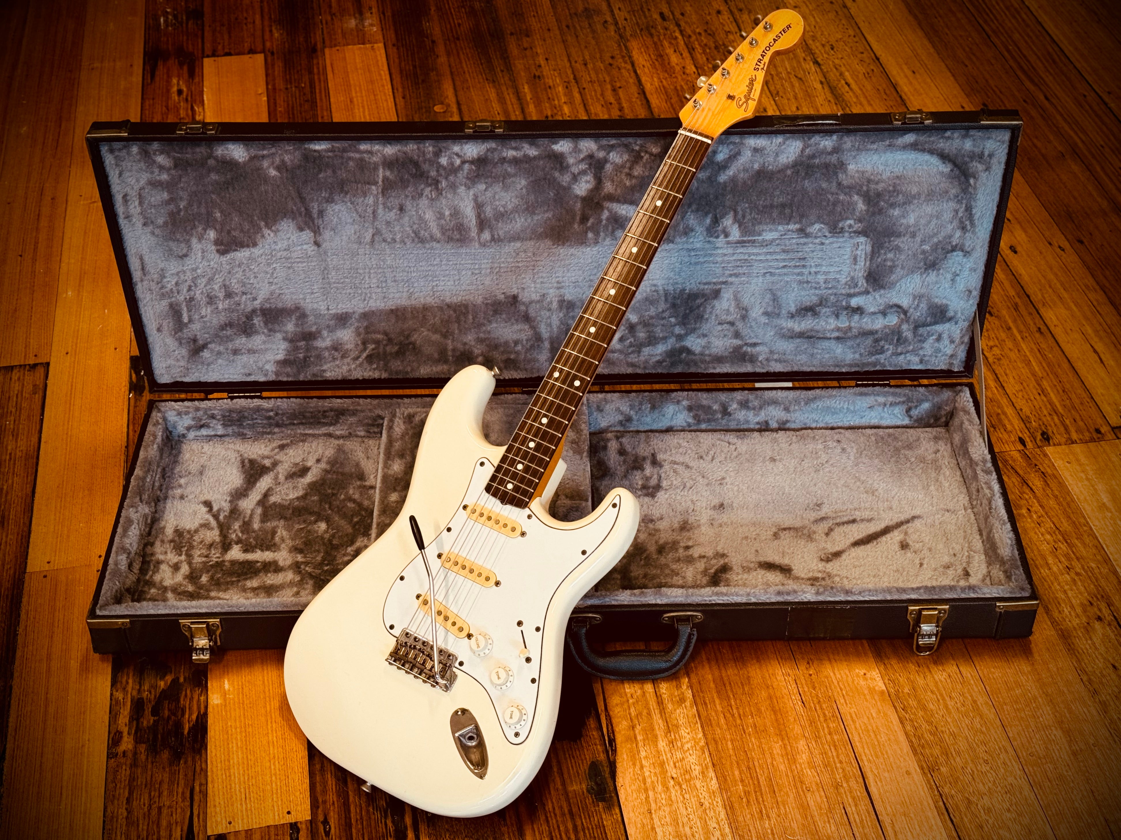 亀之助SquireVintageModified Stratocaster 2002 Fender Stratocaster '72 Vintage Reissue ST72 w/ USA