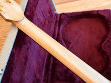 Load image into Gallery viewer, Island Forty-Four