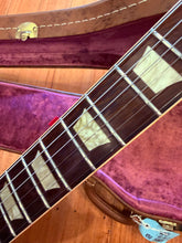 Load image into Gallery viewer, Gibson Custom Shop 2009 50th Anniversary R9 Les Paul – Burnt Wheat Burst
