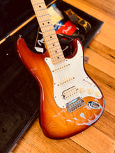 Load image into Gallery viewer, Fender Stratocaster American Standard