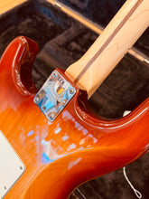 Load image into Gallery viewer, Fender Stratocaster American Standard