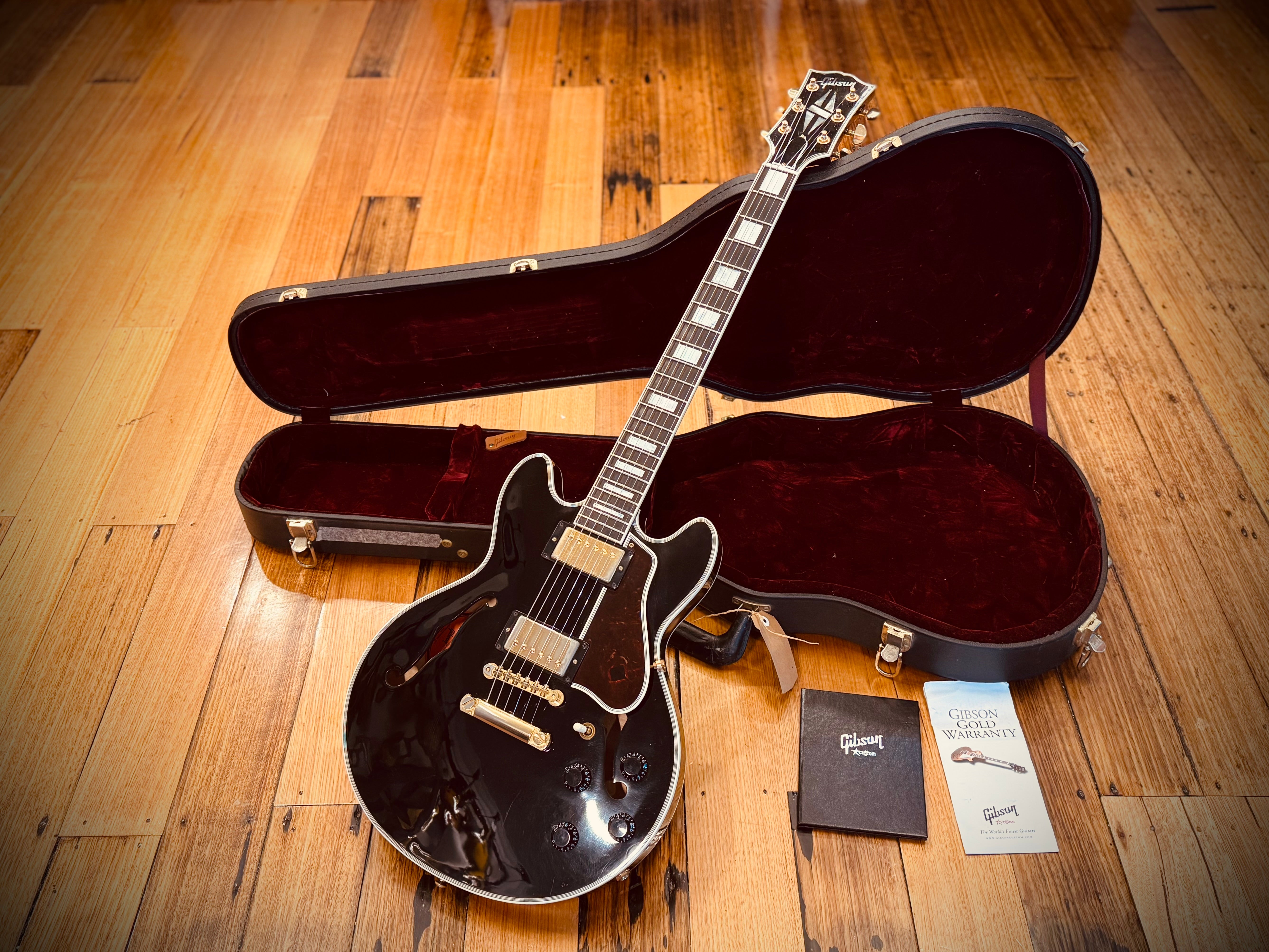 Gibson ES-359 Custom Shop – Classic Guitars and Amps