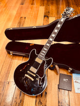 Load image into Gallery viewer, Gibson ES-359 Custom Shop