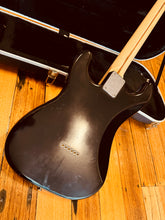 Load image into Gallery viewer, Fender Stratocaster Billy Corgan signature