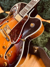 Load image into Gallery viewer, Gibson Super 400 CES – 2009 Custom Shop