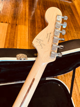 Load image into Gallery viewer, Fender Stratocaster Billy Corgan signature