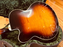 Load image into Gallery viewer, Gibson Super 400 CES – 2009 Custom Shop