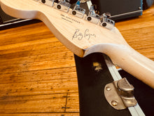 Load image into Gallery viewer, Fender Stratocaster Billy Corgan signature