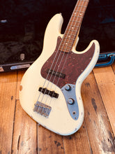 Load image into Gallery viewer, Fender 60th Anniversary Road Worn ’60s Jazz Bass