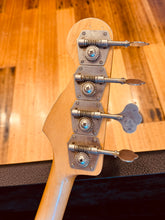 Load image into Gallery viewer, Fender 60th Anniversary Road Worn ’60s Jazz Bass