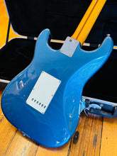Load image into Gallery viewer, Fender FSR Stratocaster
