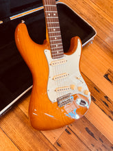 Load image into Gallery viewer, Fender American Standard Stratocaster