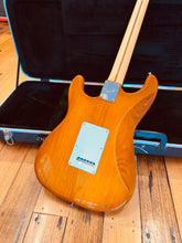 Load image into Gallery viewer, Fender American Standard Stratocaster