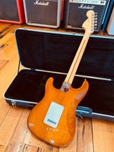 Load image into Gallery viewer, Fender American Standard Stratocaster