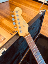 Load image into Gallery viewer, Fender FSR Special Edition Stratocaster – Mystic burst