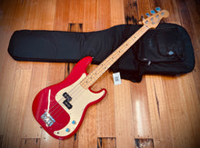 Load image into Gallery viewer, Fender Vintera 50s Precision Bass