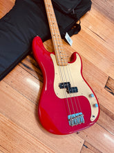 Load image into Gallery viewer, Fender Vintera 50s Precision Bass