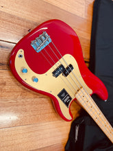 Load image into Gallery viewer, Fender Vintera 50s Precision Bass
