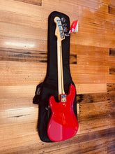Load image into Gallery viewer, Fender Vintera 50s Precision Bass