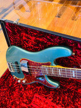 Load image into Gallery viewer, FENDER CUSTOM SHOP LIMITED EDITION P BASS SPECIAL JOURNEYMAN RELIC