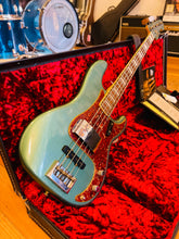Load image into Gallery viewer, FENDER CUSTOM SHOP LIMITED EDITION P BASS SPECIAL JOURNEYMAN RELIC