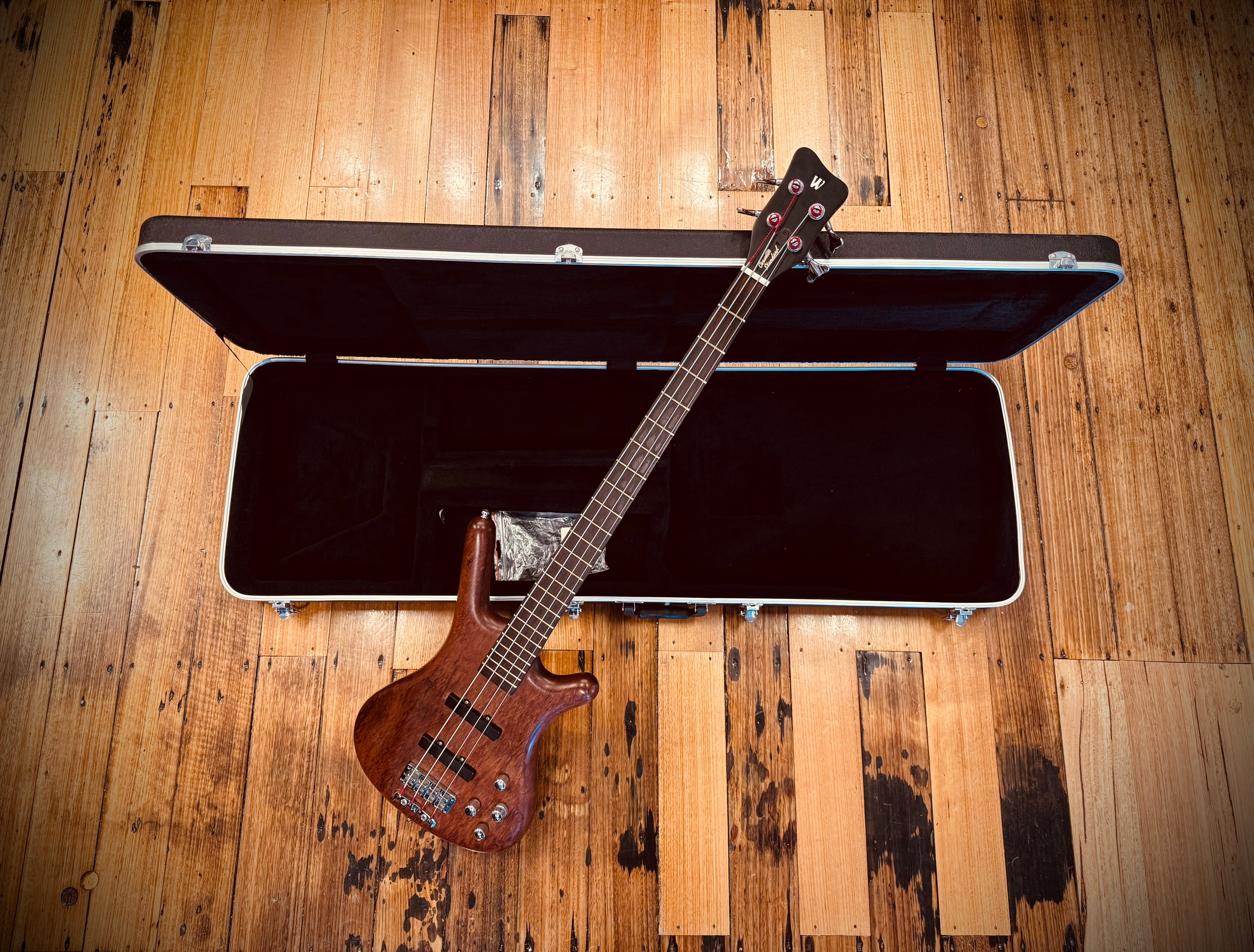 Warwick Corvette STD ベース made in Germany Warwick Corvette Standard (2003) – German Made – Classic Guitars