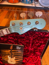 Load image into Gallery viewer, FENDER CUSTOM SHOP LIMITED EDITION P BASS SPECIAL JOURNEYMAN RELIC
